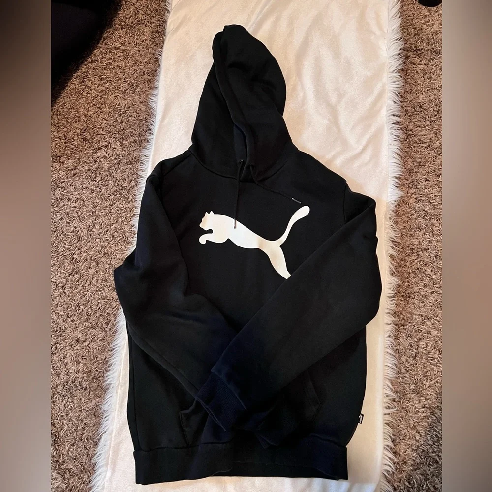 puma hoodie - Picture 1 of 3